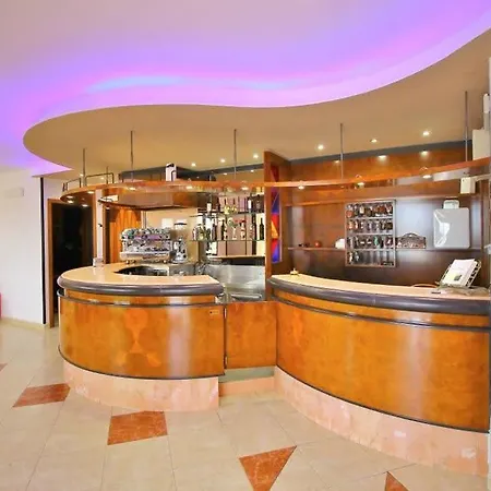 מלון Alba Living Boutique רודי גרגניקו