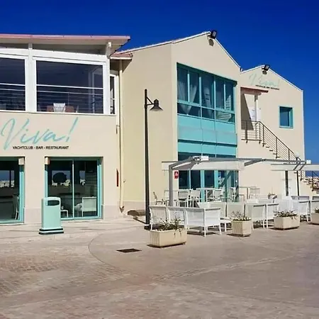 Alba Living Boutique 3*